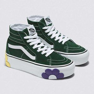 NWT — Vans Sk8-Hi Platform Shoes